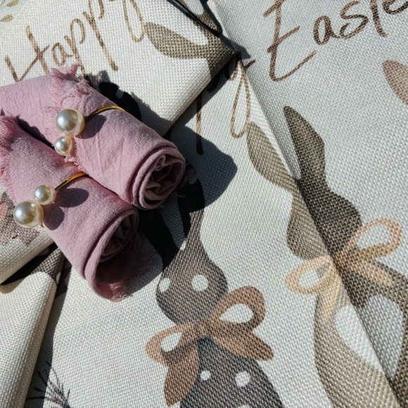 Easter Bundle Table Mats Sets of 4 w/ 4 Pink Pearl Napkin Ring. *See description - Picture 1 of 7
